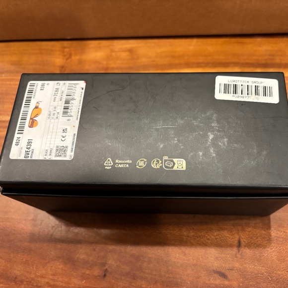 Versace Medusa Biggie Shield sunglasses black with gold Medusa NWT - Picture 8 of 15